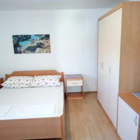 Apartmani Mileta Makarska